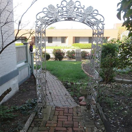 Historic Sion Bass Guest House Форт Уейн Екстериор снимка